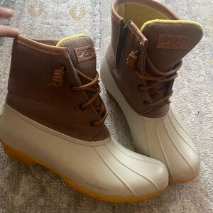Women’s Sperry Boots